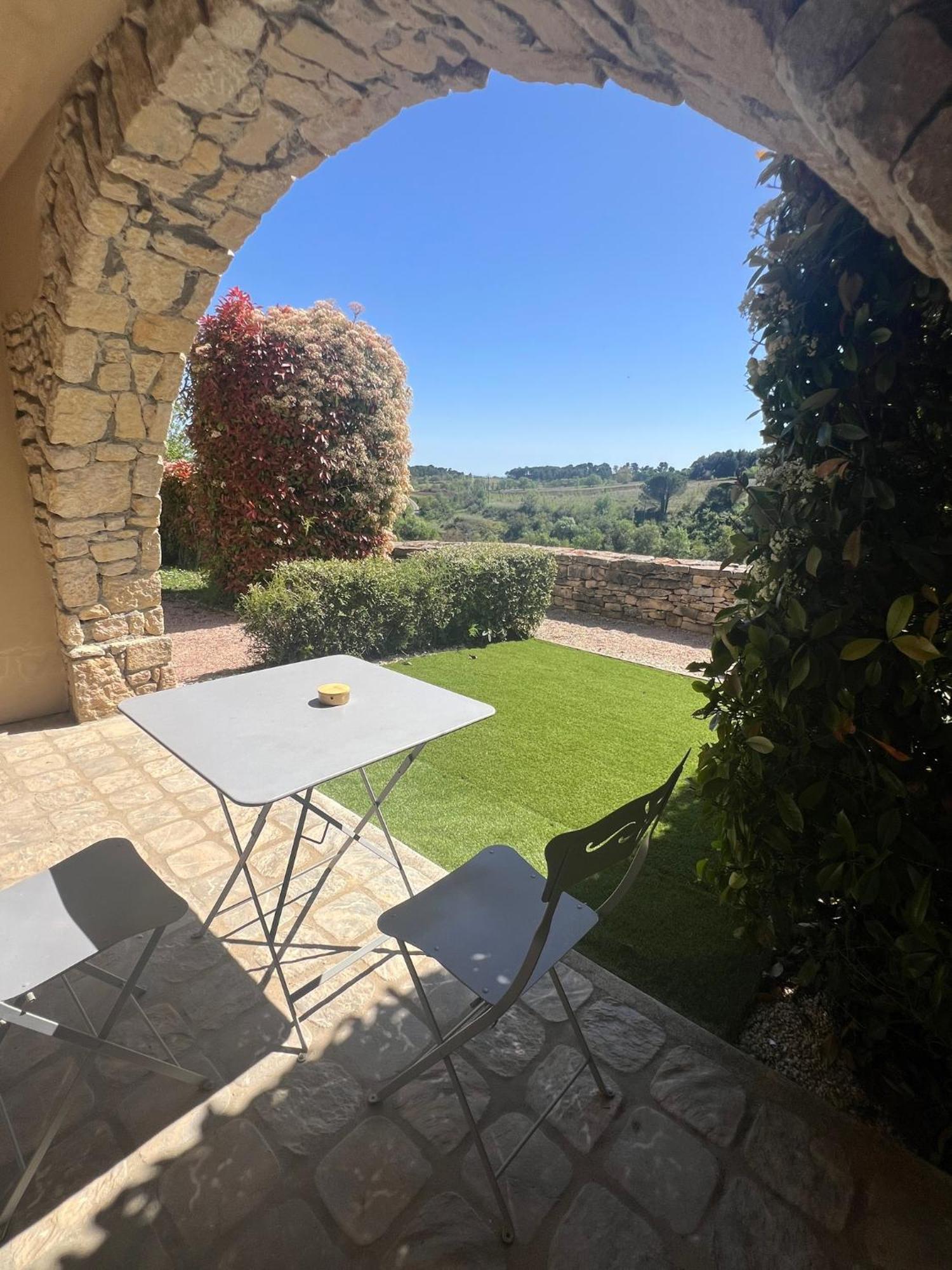 Logis Hotel Restaurant La Bergerie Aragon Εξωτερικό φωτογραφία