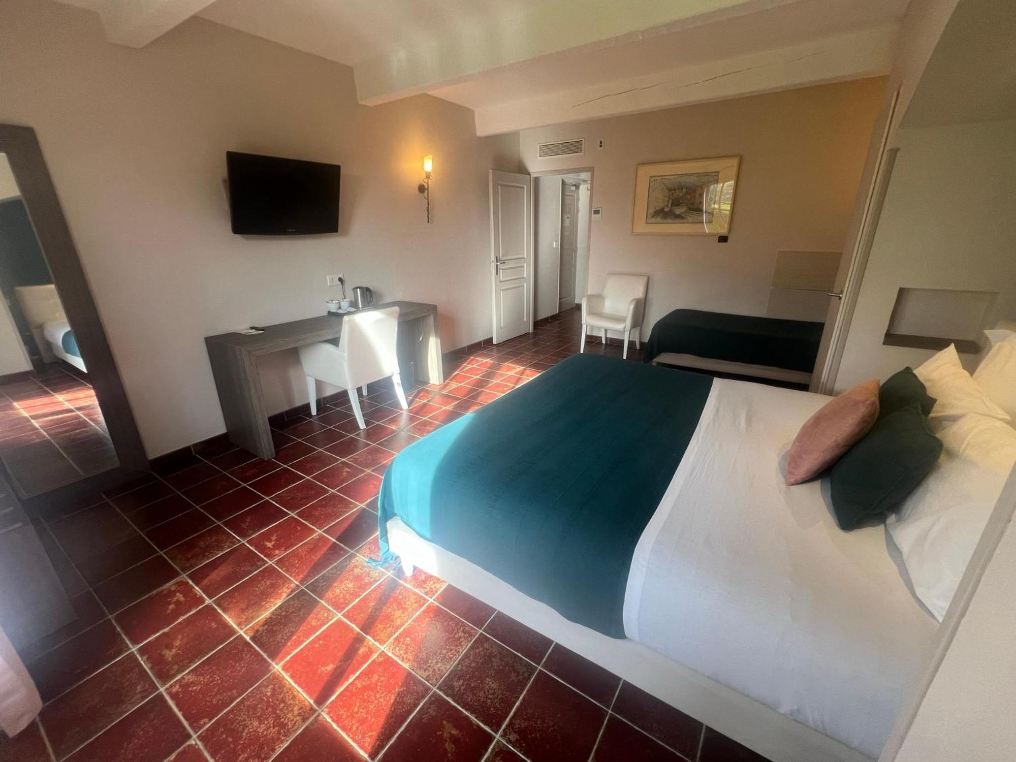 Logis Hotel Restaurant La Bergerie Aragon Εξωτερικό φωτογραφία