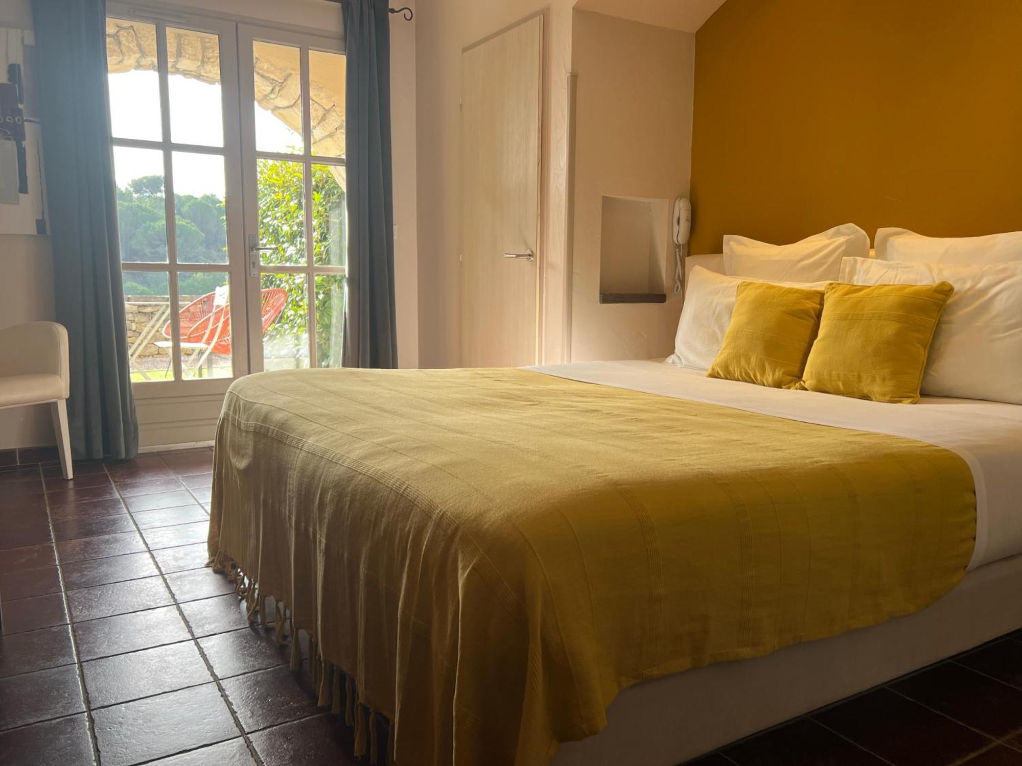 Logis Hotel Restaurant La Bergerie Aragon Εξωτερικό φωτογραφία